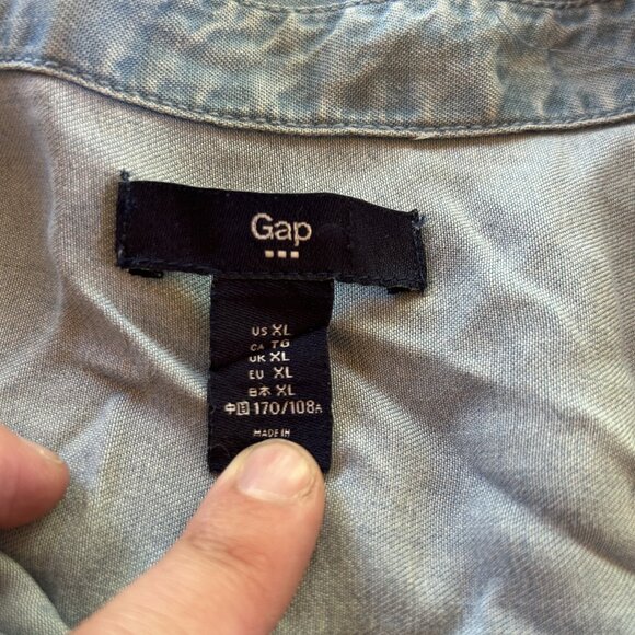 GAP Blue Button Down Shirt for Women - Picture 5 of 6